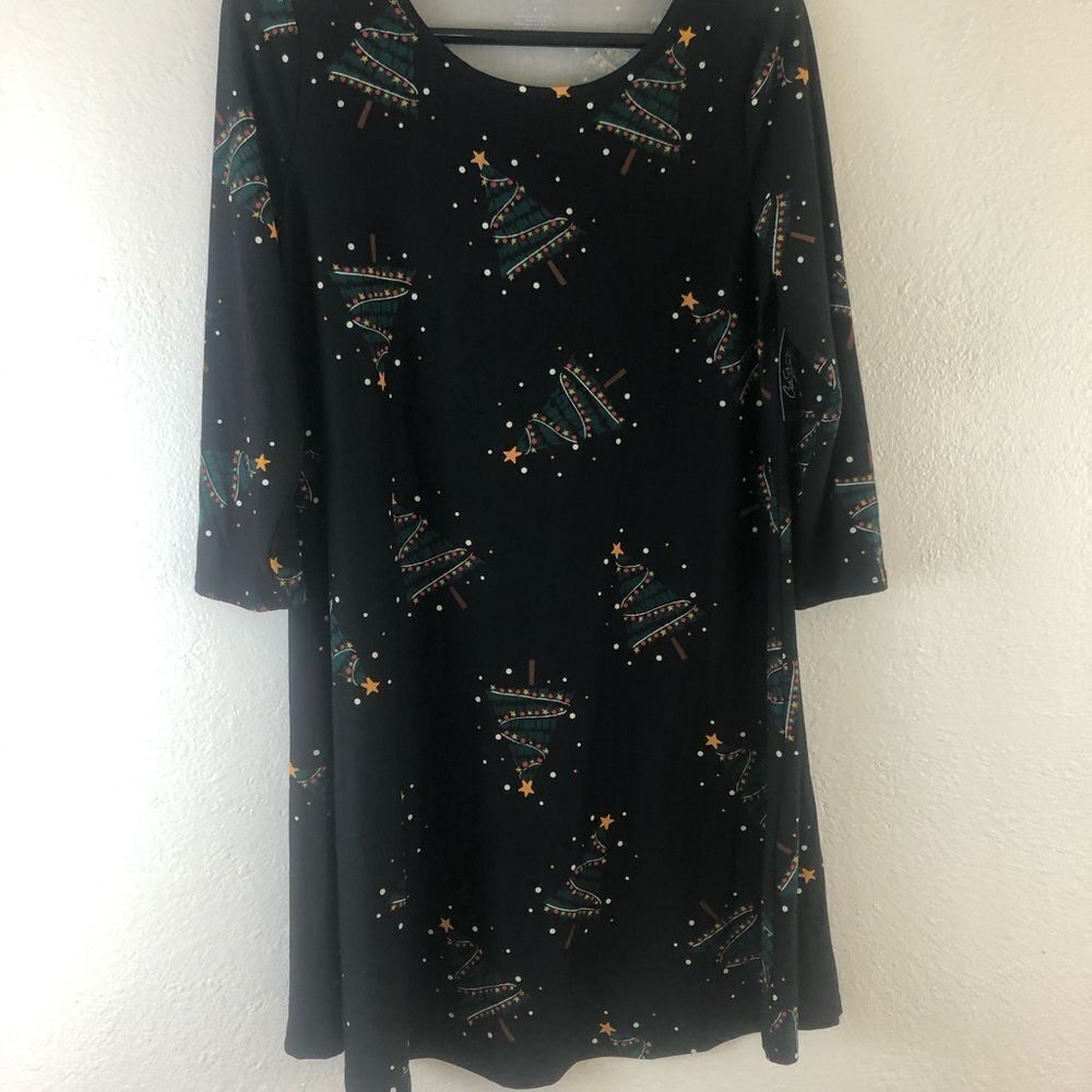 City Strats Black Tree Long sleeve Dress size S